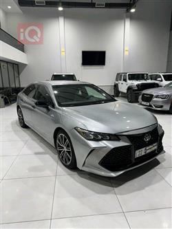 تويوتا أفالون